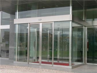 北京大红门安装玻璃门维修玻璃门地弹簧