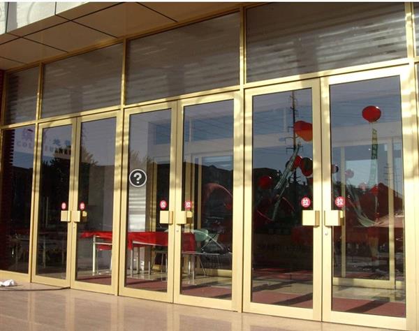 北京石景山拆装幕墙高空玻璃首钢安装不锈钢玻璃门