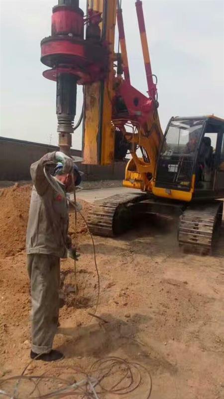 北京专业打桩钻孔灌注桩钢板桩施工旋挖桩护坡桩加固