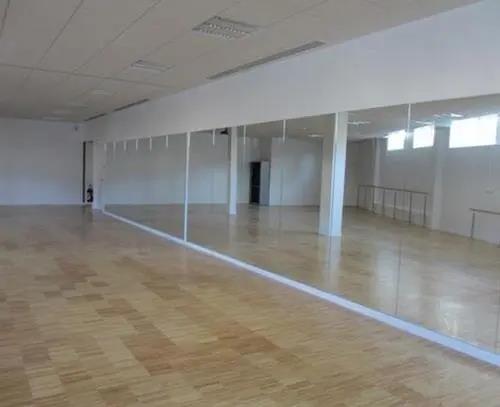 北京呼家楼安装舞蹈镜子 大尺寸墙面镜子安装厂家