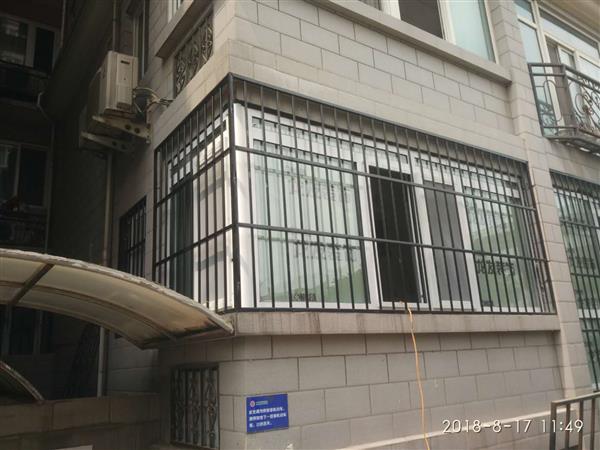 北京海淀安装不锈钢防盗窗定做阳台防护栏