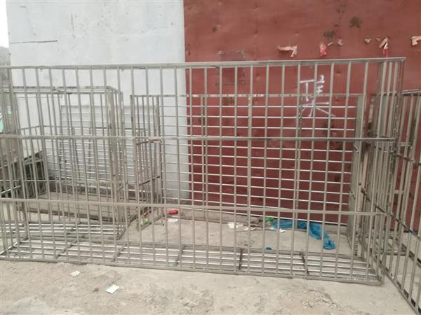北京西城西直门不锈钢防盗窗防护栏安装防盗网围栏