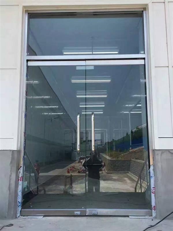 西安厂家维修安装玻璃门,更换玻璃门五金配件