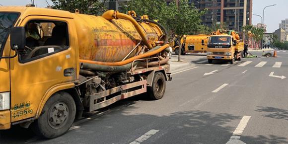 昆明周边污水管道雨水管道河道清淤清洗疏通抽泥浆抽粪