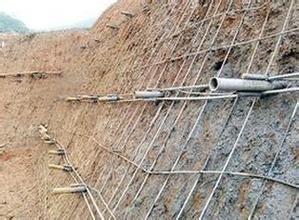 北京基坑支护加固挂网喷浆加固专业山体护坡加固