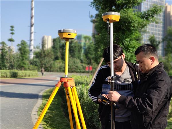 道路桥梁测量培训:构建未来的基石