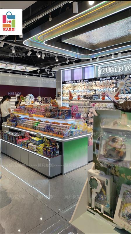 2026十元饰品货架将实体店打造为体验场