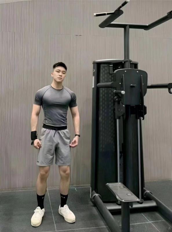 上海男按摩技师夫妻女士异性spa可上门精油按摩