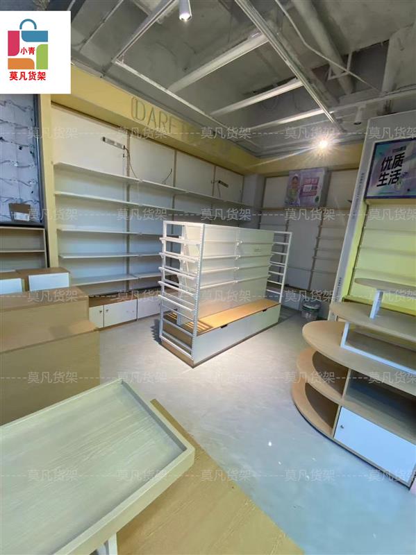 精品百货货架陈列沉浸式体验构建维度