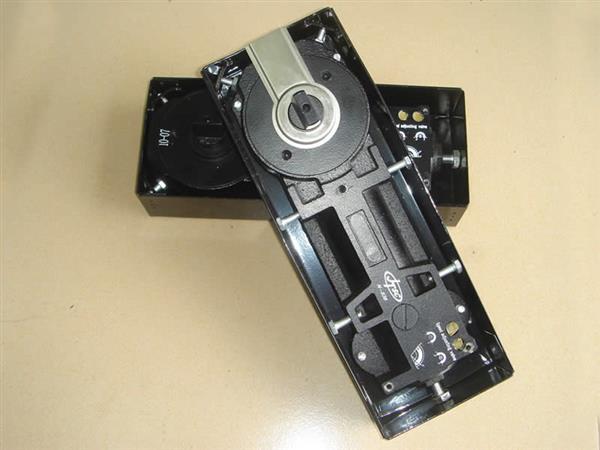 维修更换电动地弹簧丰台区花乡维修感应门不感应