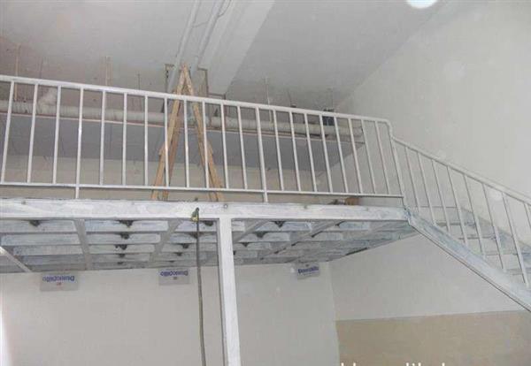 厂房改造搭建钢结构隔层,室内阁楼二层扩建钢结构加层