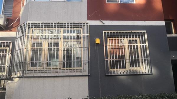 北京房山良乡小区防护窗护栏断桥铝门窗制作
