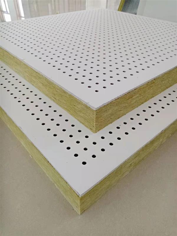 铝压条 穿孔复合板 机房吸音板 硅酸钙穿孔吸音板 石膏穿孔复合吸