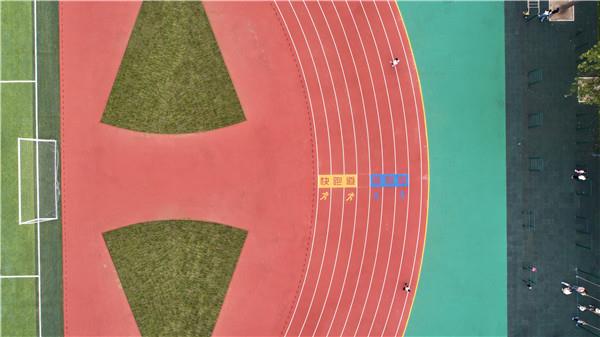 预制型跑道的科学护养