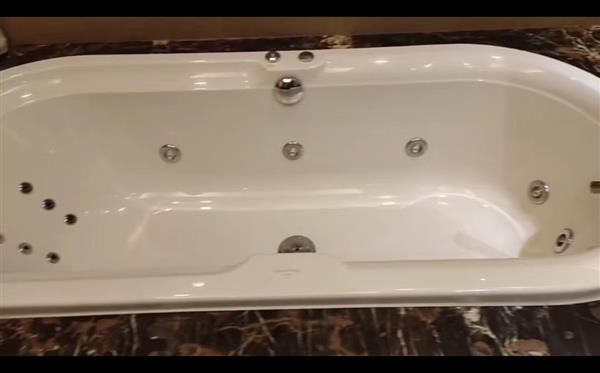 宝山区友谊路HCG和成浴缸维修136上海8170 3992