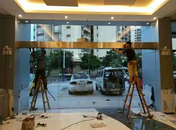 西安感应玻璃门,推拉门维修安装,更换玻璃配件