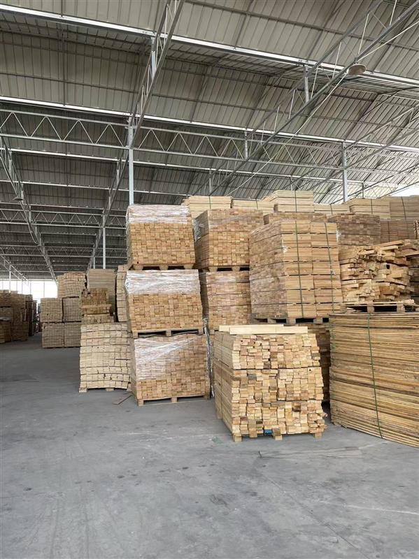 优质木托盘原材料现货供应 实木方料板材齐全