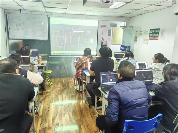 成都广联达培训0基础