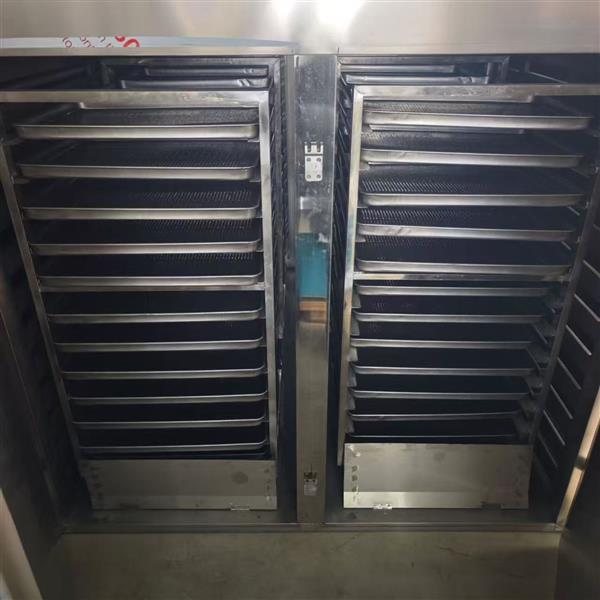 两门四车热风循环烘箱一批,96盘带眼,电气两用